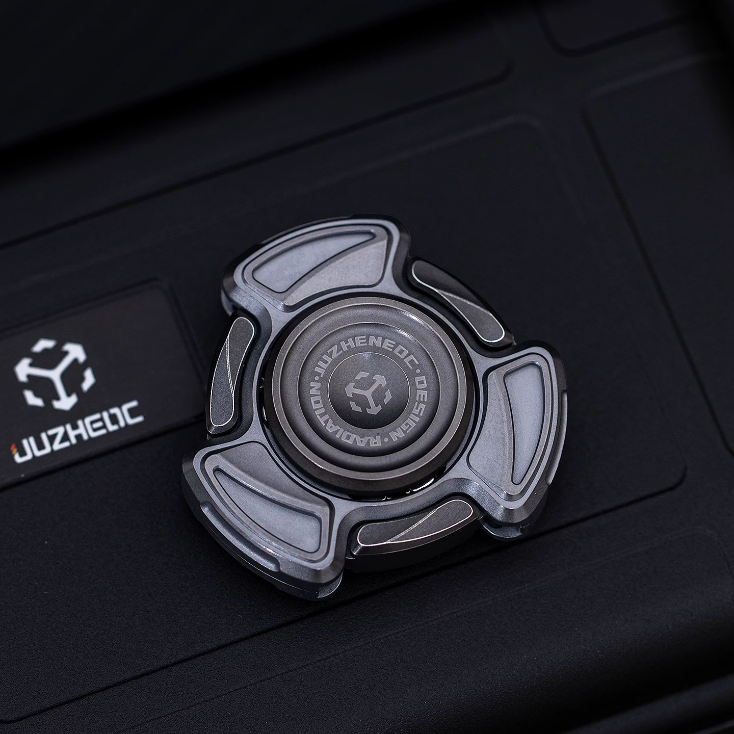 Matrix EDC Radiation / Radiation Pro Finger Spinner