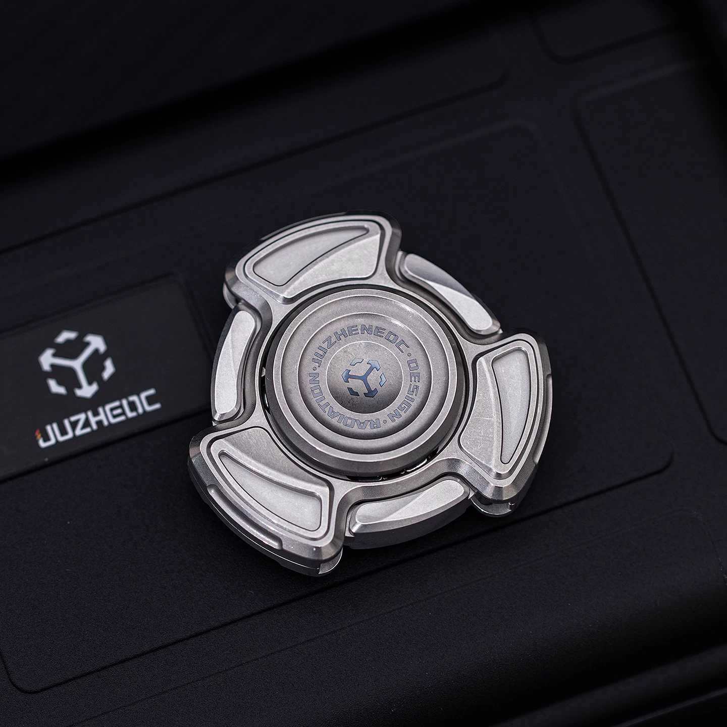 Matrix EDC Radiation / Radiation Pro Finger Spinner